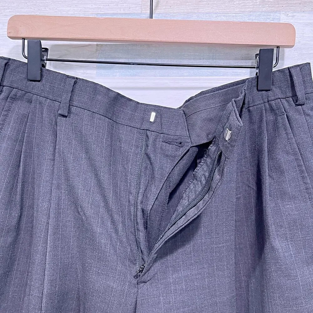 Brooks Brothers Brooksease Wool Suit Gray Stripe Mens 42R Pleated Pants 33W